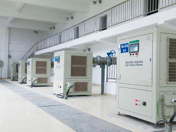 磁懸浮離心鼓風機